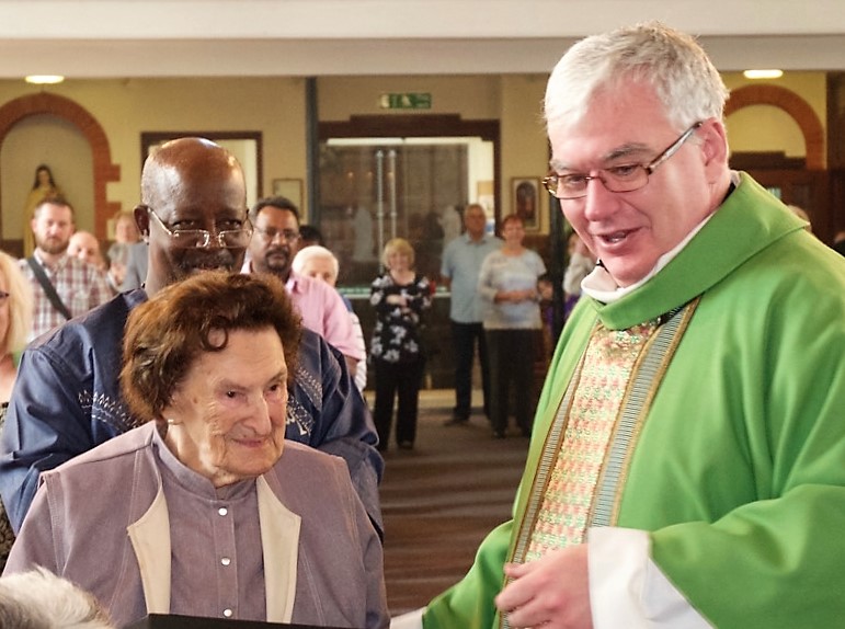 Louisa and Fr Stephen 2 (2)