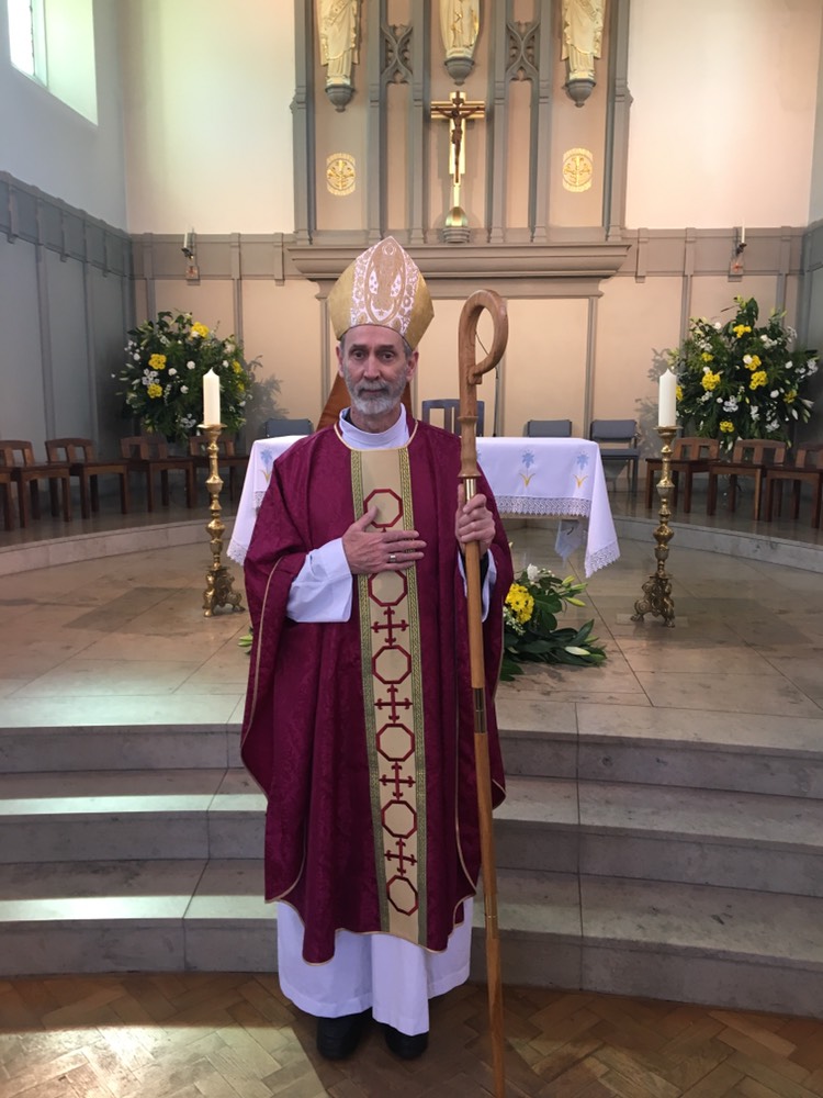 Bishop Alan at Hornchurch