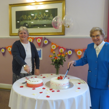 Cutting the cake