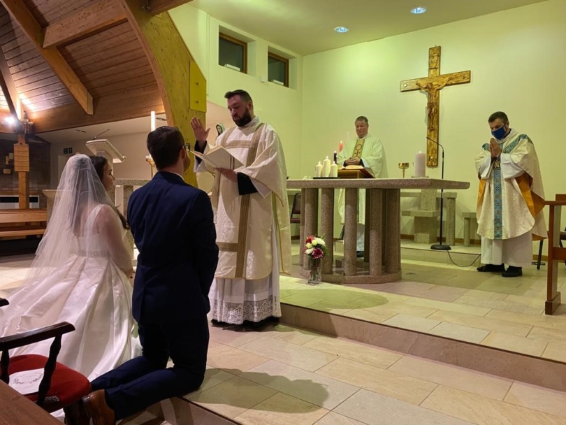 Deacon Michael conducts wedding ceremony (David Dean photo)