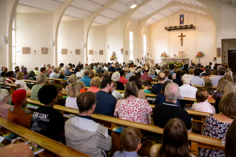 Loughton congregation 100 years celebration